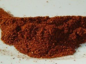 Ancho Chili Pulver – gemahlene, getrocknete Ancho-Schoten mit fruchtig-mildem Aroma