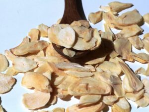 Knoblauchflocken getrocknetes Gewürz